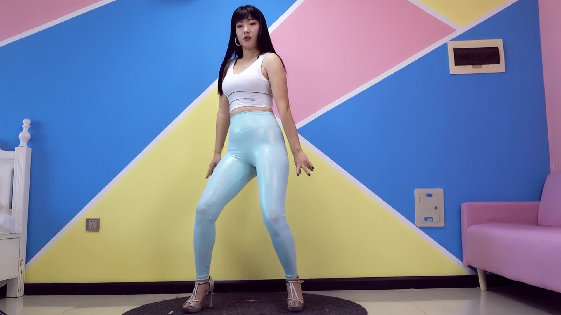 25